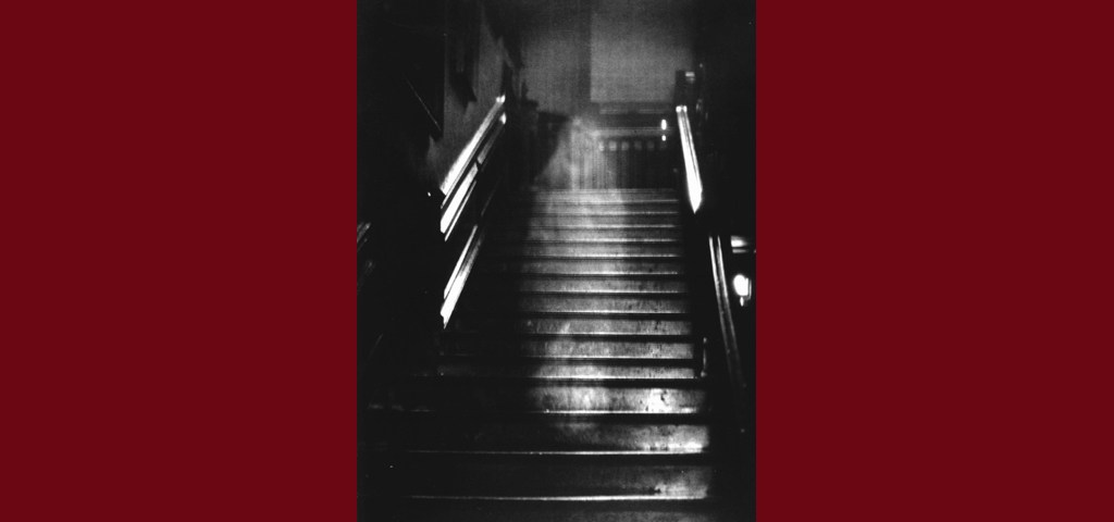 Hallowe'en Hauntings  #100